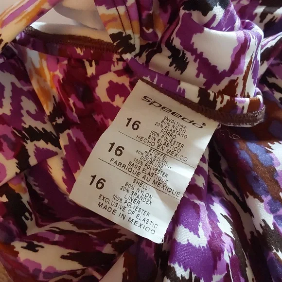 Speedo One piece sz 16 - Picture 5 of 6